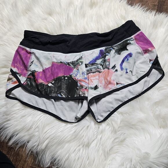 Lululemon Run: Speed Short, 4-Way Stretch, Size 12 - Pigment Wave Multi, Black - Picture 5 of 12
